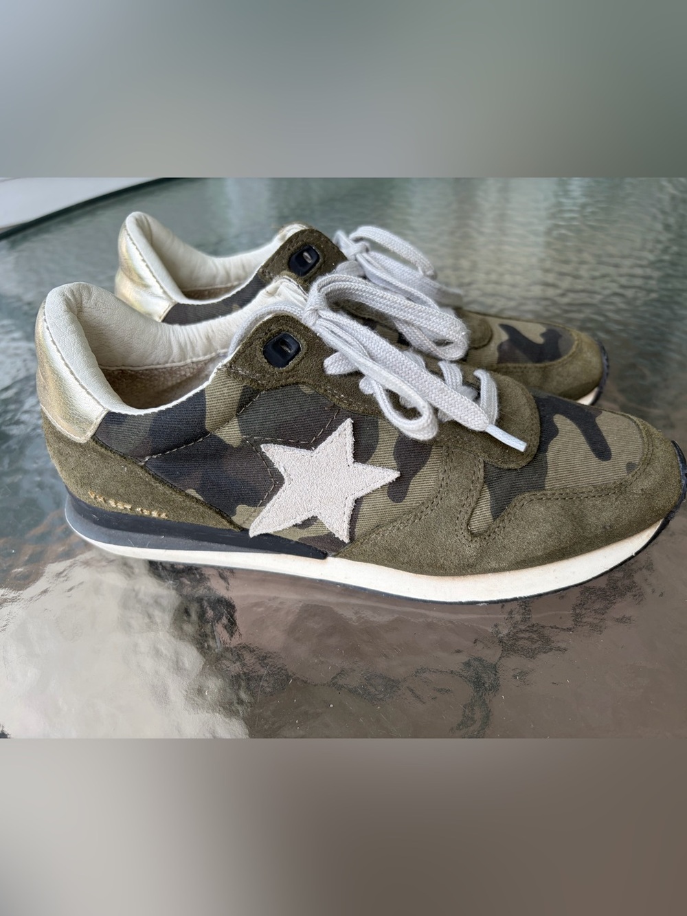 Vintage Havana Suede Olive Camo Rock Sneakers size 8 womens Unisex preowned